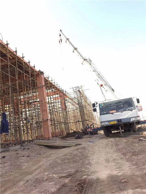 郧西县吊车作业的安全注意事项有哪些？