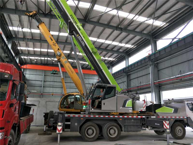 郧西县高空车出租需要注意哪些安全事项？