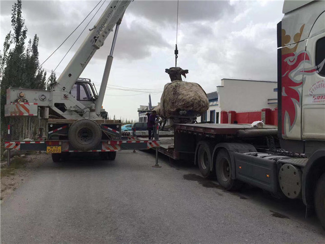 郧西县狭窄场地（如小区、车间）适合用哪种吊车？